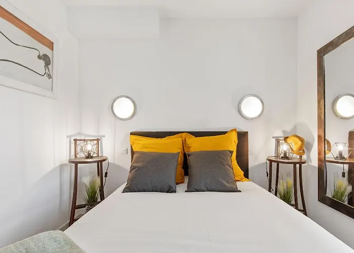 Sud Coursive Naturiste Apartamento